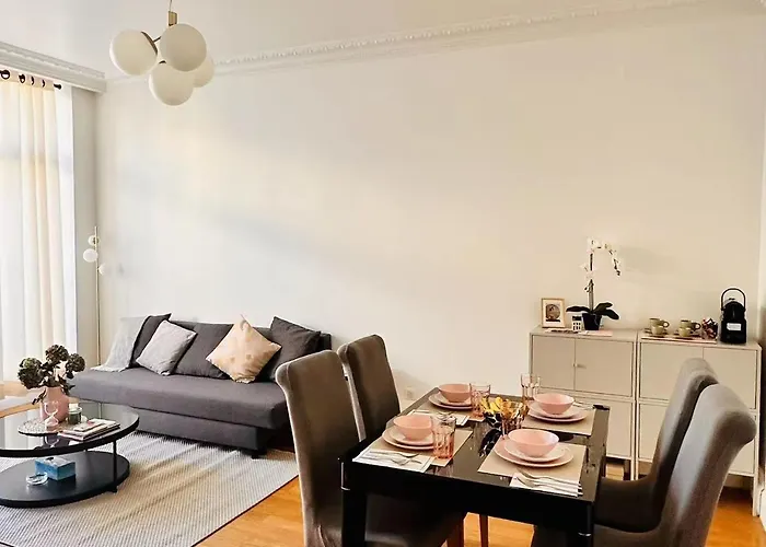 2 Bedrooms In Marais